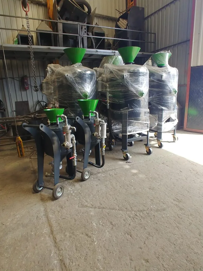 BF BLAST Makine Parkuru: Üretiminize Uygun Kumlama Sistemini Nasıl Seçersiniz? Kumlama makinesi çeşitleri nelerdir? 7 Portable Blaster (Mobil Kumlama Kazanları)