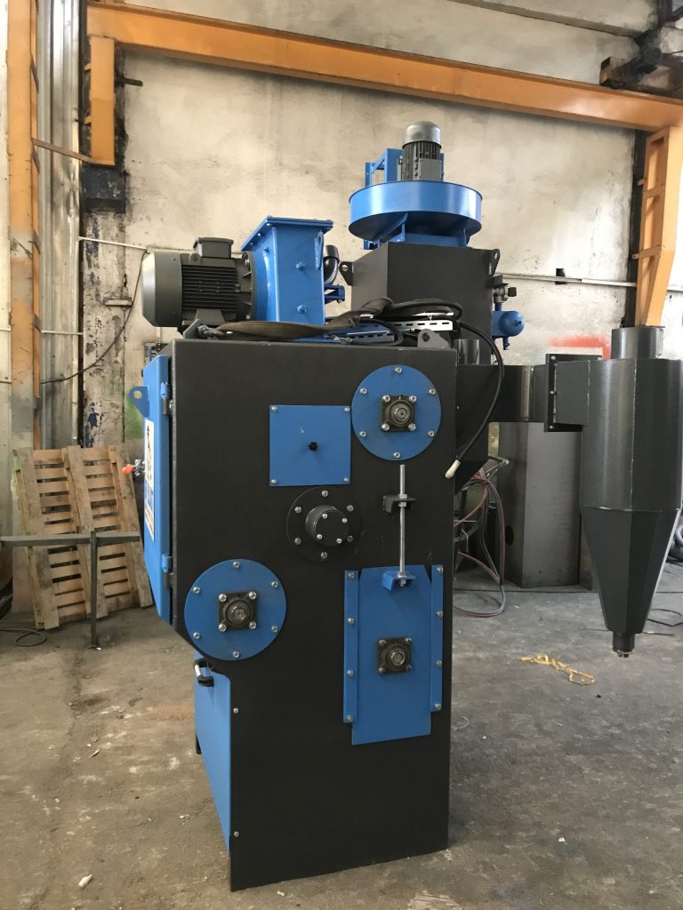 BF BLAST Makine Parkuru: Üretiminize Uygun Kumlama Sistemini Nasıl Seçersiniz? Kumlama makinesi çeşitleri nelerdir? 1 IMG 8788 scaled e1787046558627